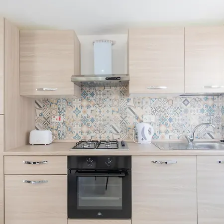 Apartment Penthouse In St Pauls-hosted By Sweetstay St. Paul's Bay
