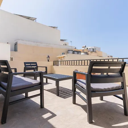 Penthouse In St Pauls * San Pawl il-Baħar