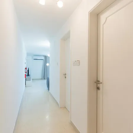 Penthouse In St Pauls Lejlighed *